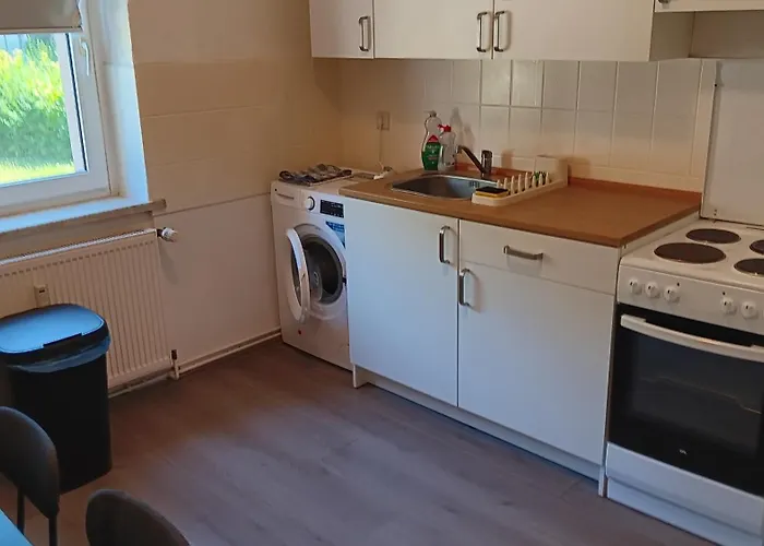 Lägenhet Crew Quartier Serviced 3 Schlafzimmer Mit Kueche Und Bad In Leuna